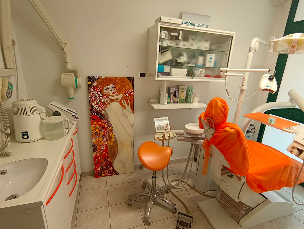 daniela relics studio dentistico